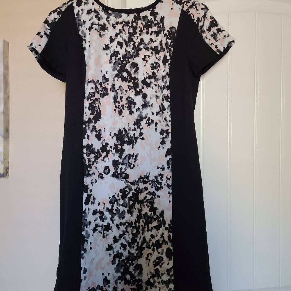 Sleeved mini dress